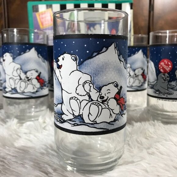 NWOT Set of 6 Vintage Coca-Cola 'Cubs and Seal' Decorated 16oz Glasses Set - Picture 4 of 16